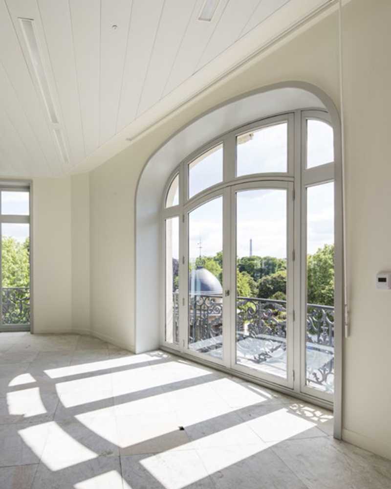 FAY ARCHITECTES Restructuration d’un immeuble de bureaux à Paris 8e, A.SCHOENERT INVESCO REAL ESTATE ALIUTA